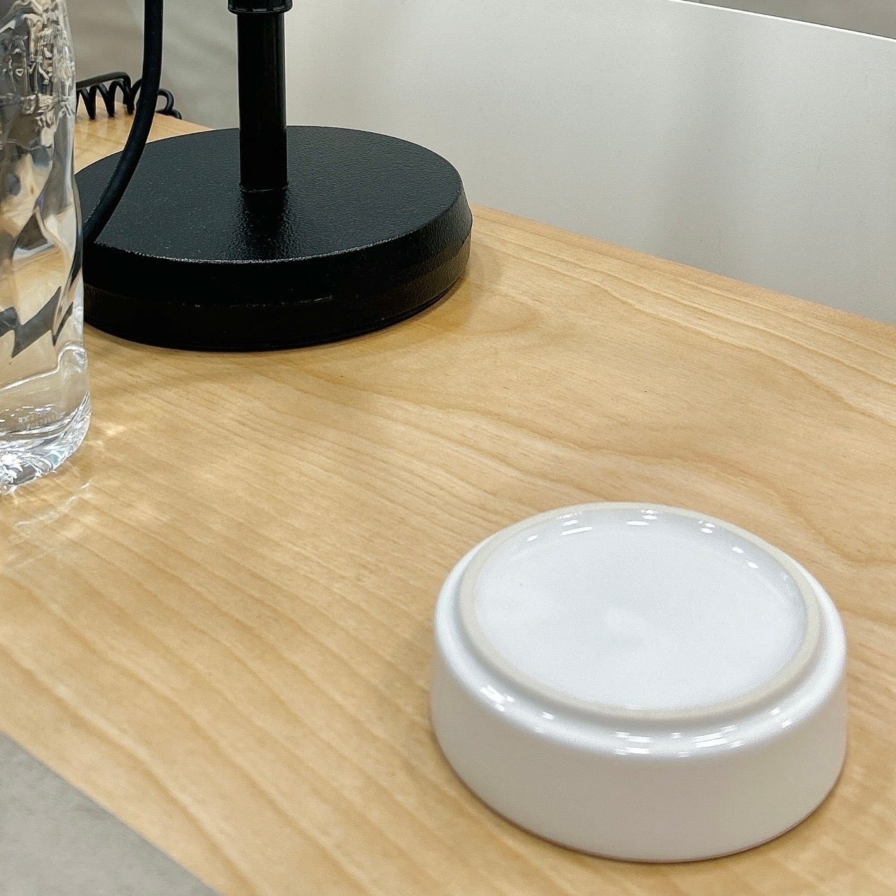 灰皿ホワイト+ライター10本セット | 令和ロマンのご様子