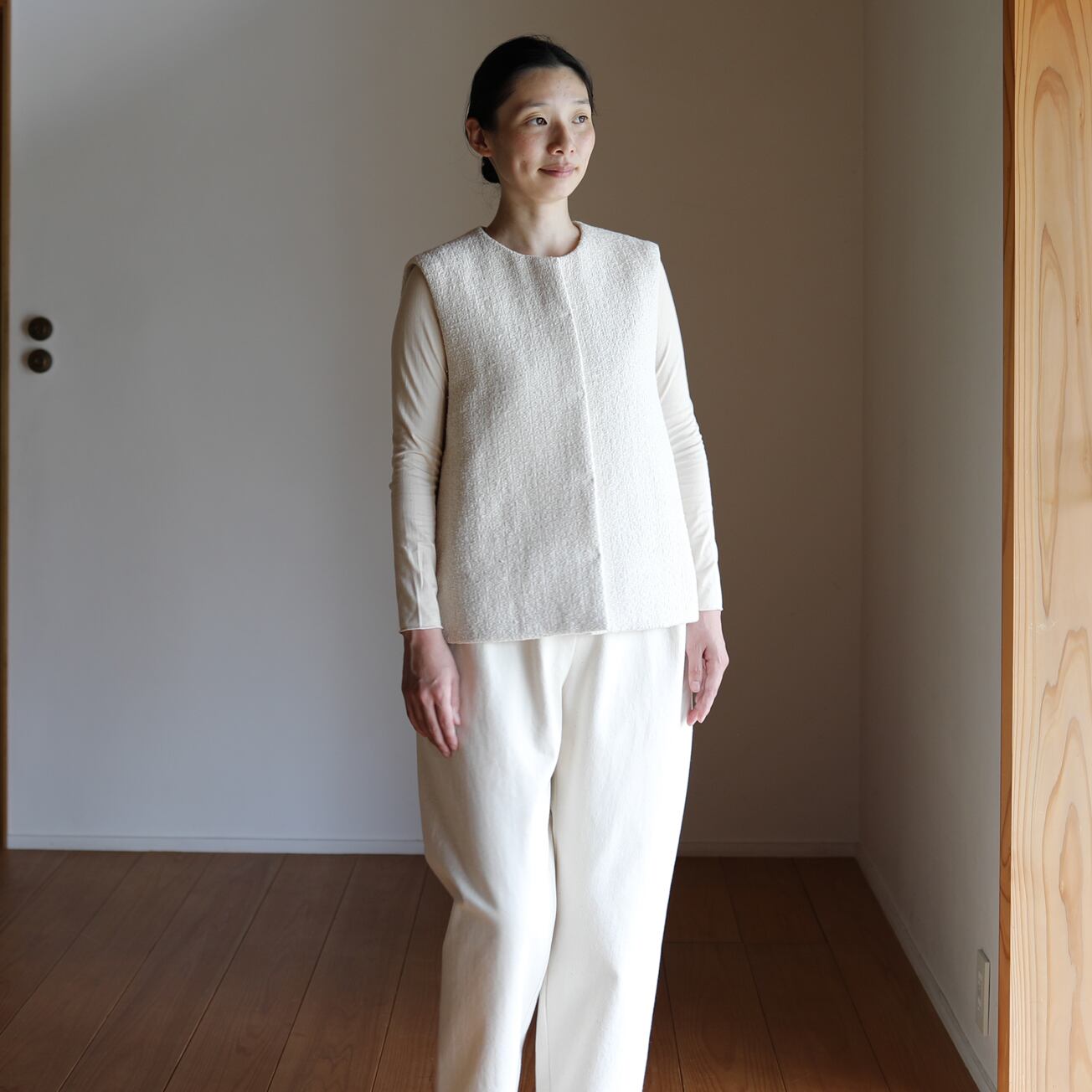 ベスト（手紡手織木綿 生成） | えみおわす