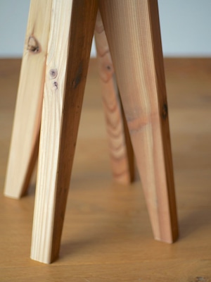 STAGE PLANK STOOL (L)