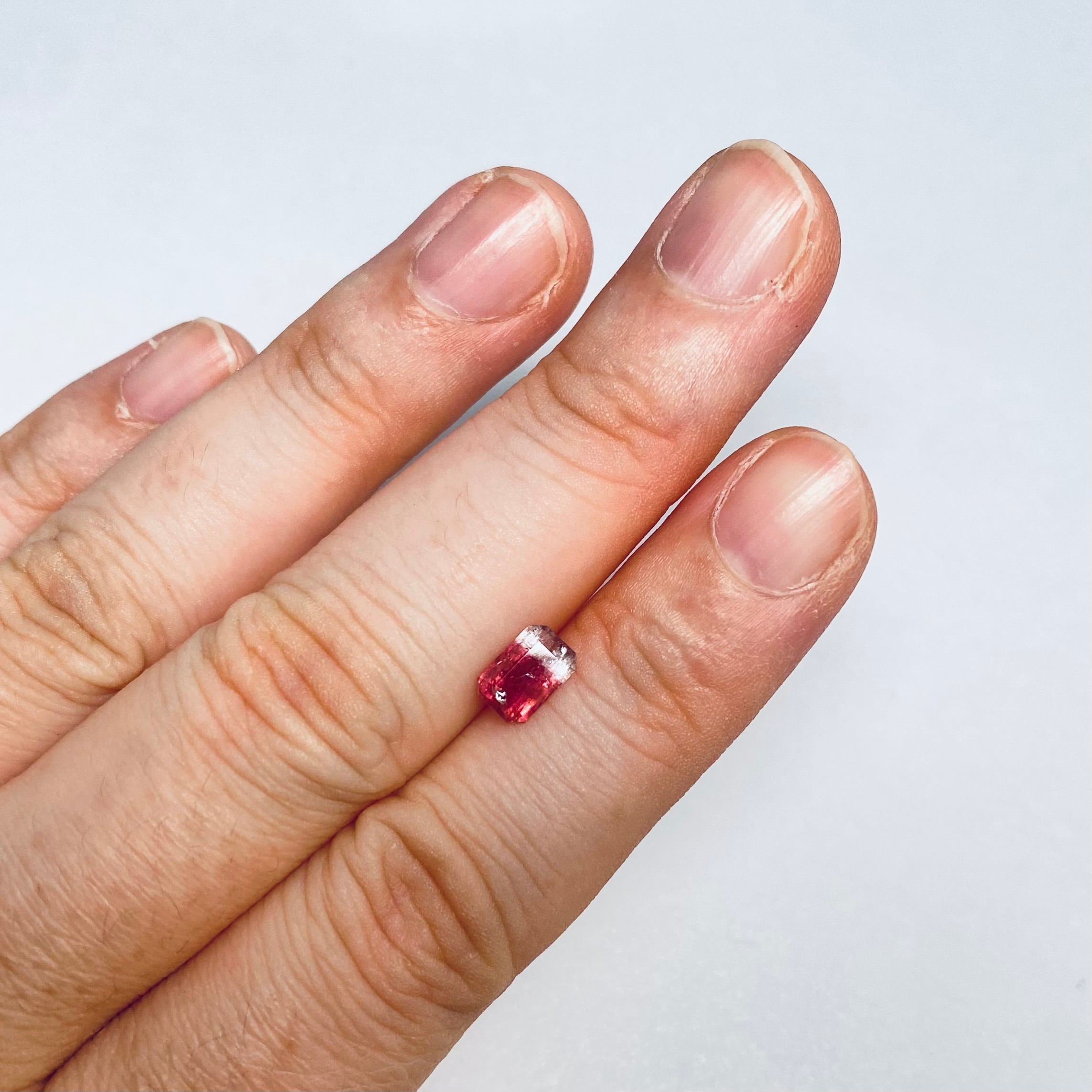 いちごミルクなバイカラートルマリン