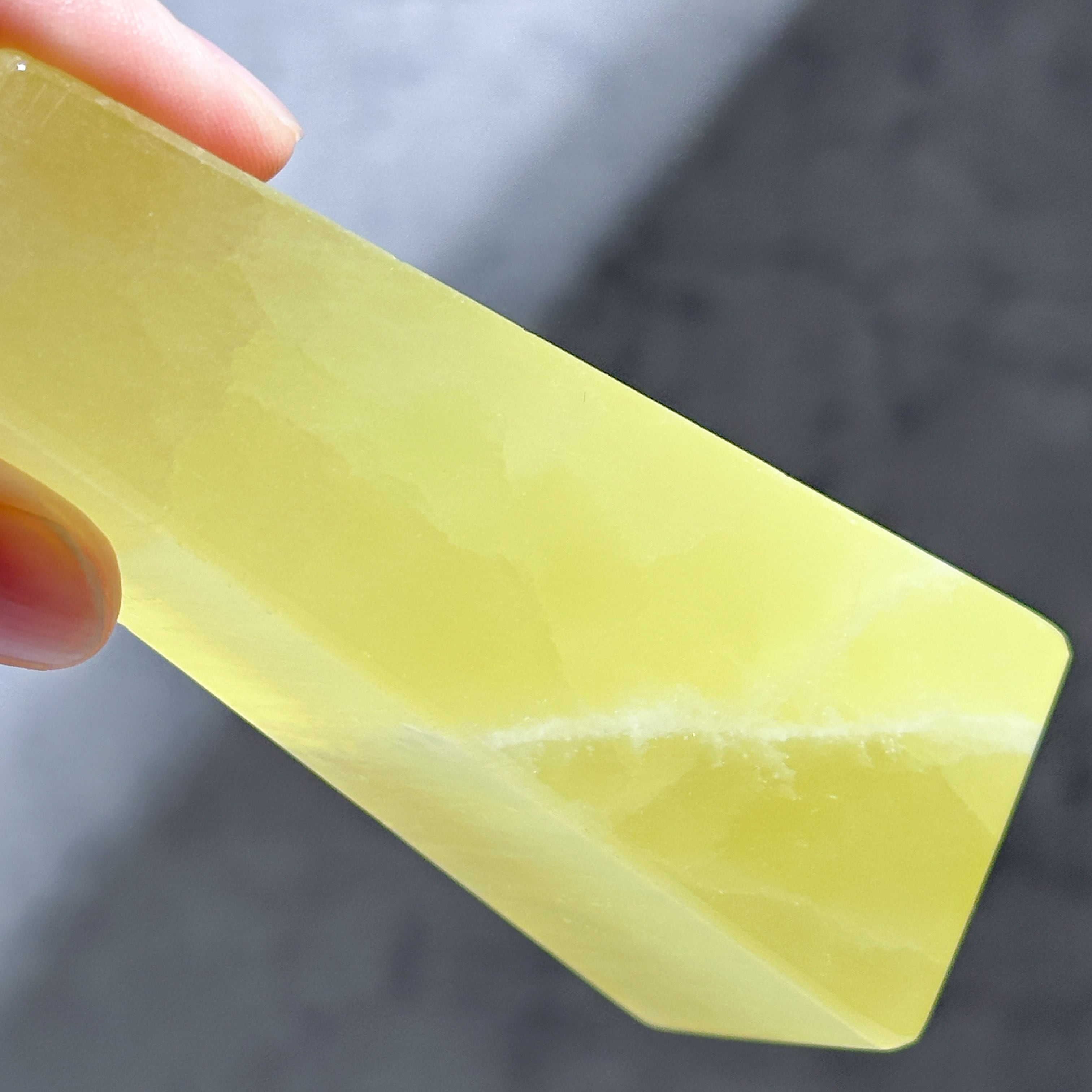 イエローカルサイト タワー63◇Yellow Calcite◇天然石・鉱物