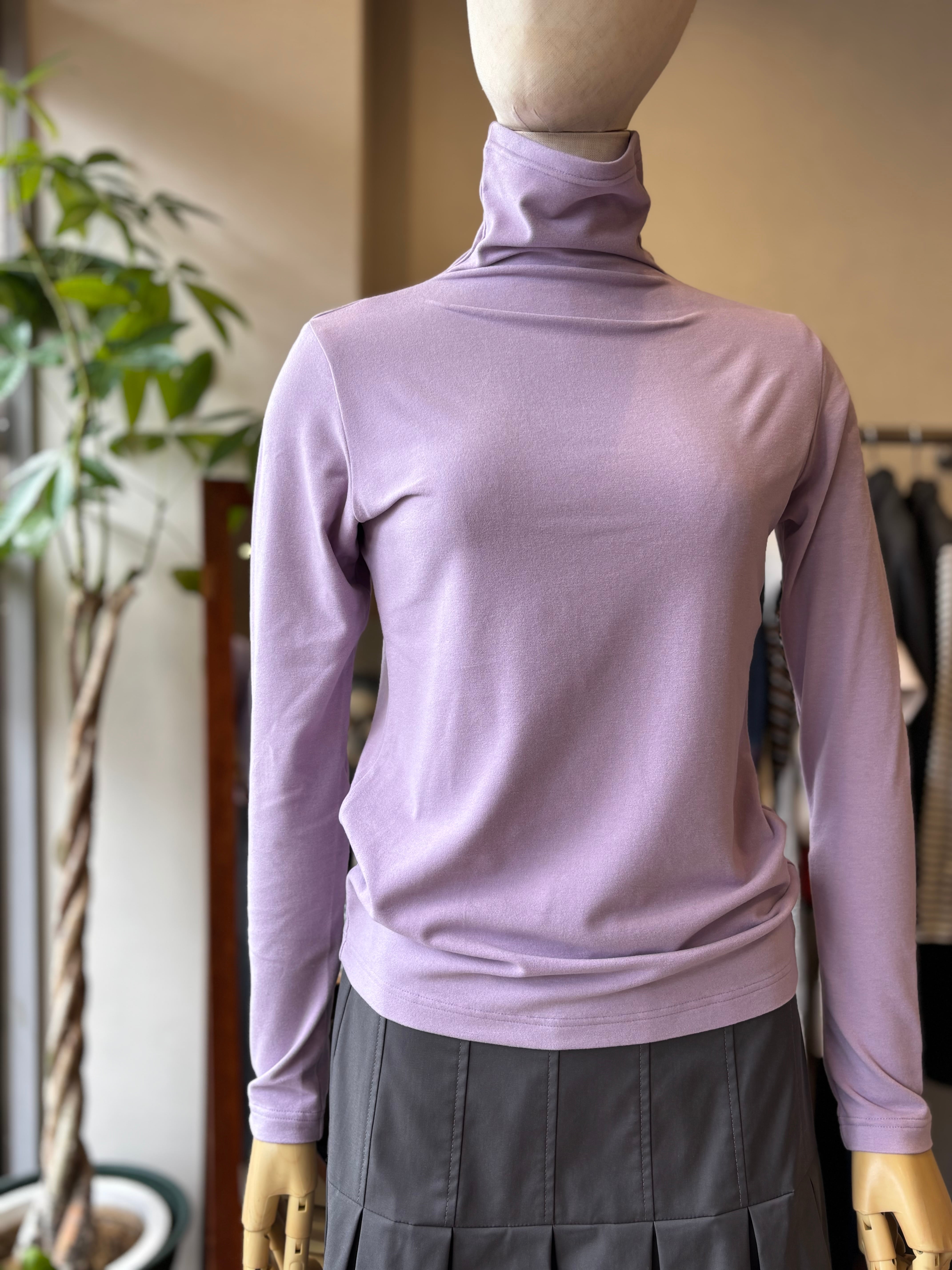 P246-92016 ボトルネック プルオーバー