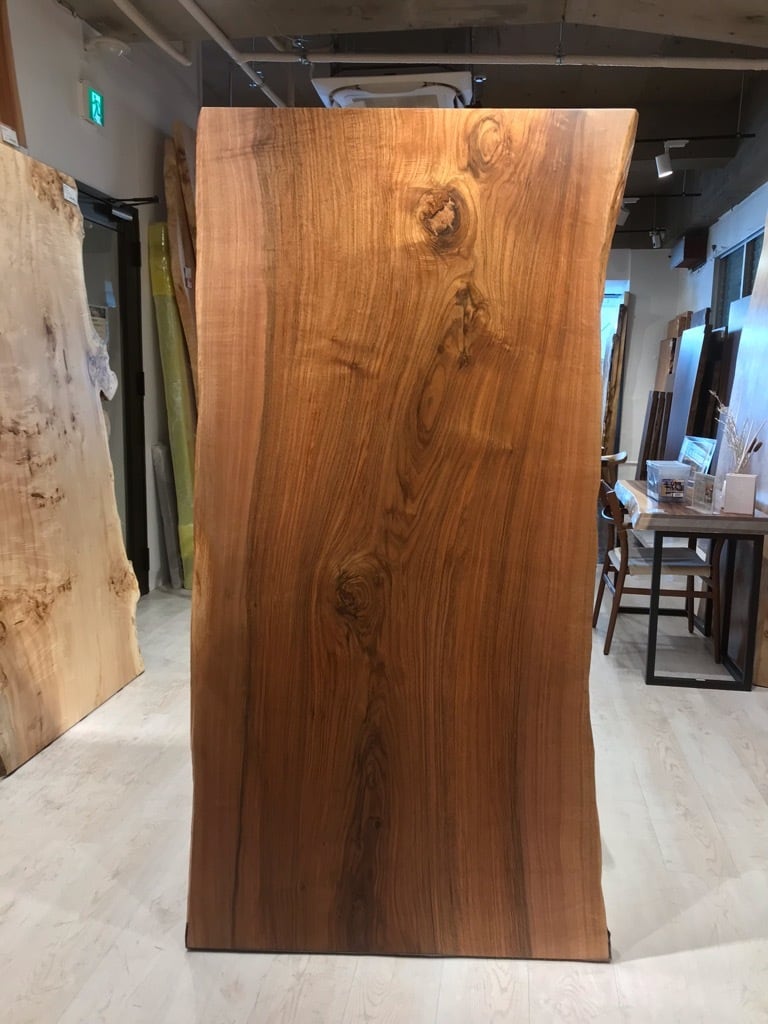 ヨーロピアンウォールナット_1800×860-910-920×58_横浜元町店_テーブル