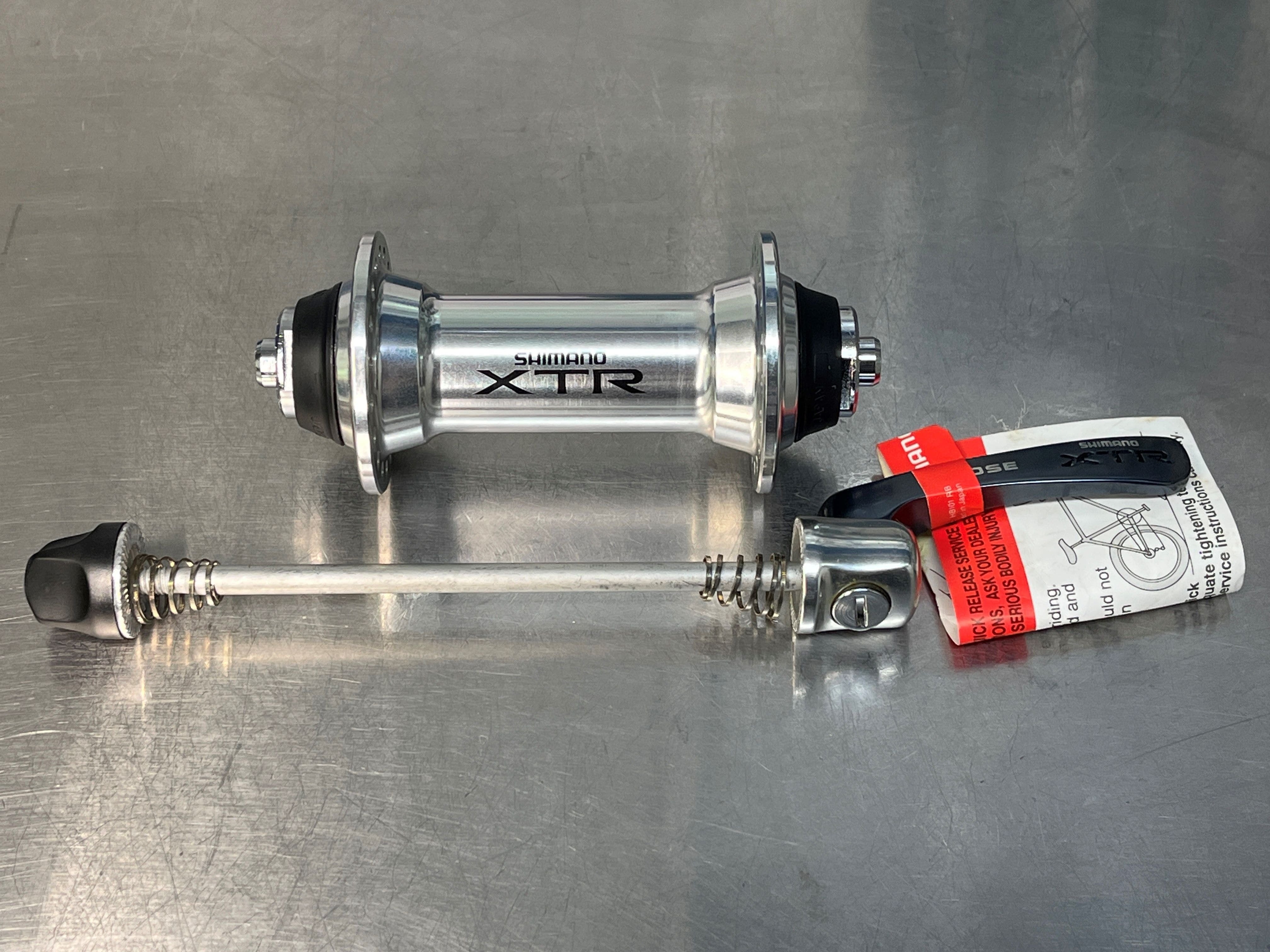NOS Shimano XTR HB-M910 FH-M910 100/135 36H | CALI BIKES SC