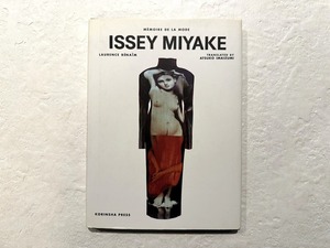 【VF307】ISSEY MIYAKE：M´EMOIRE DES MARQUES /visual book