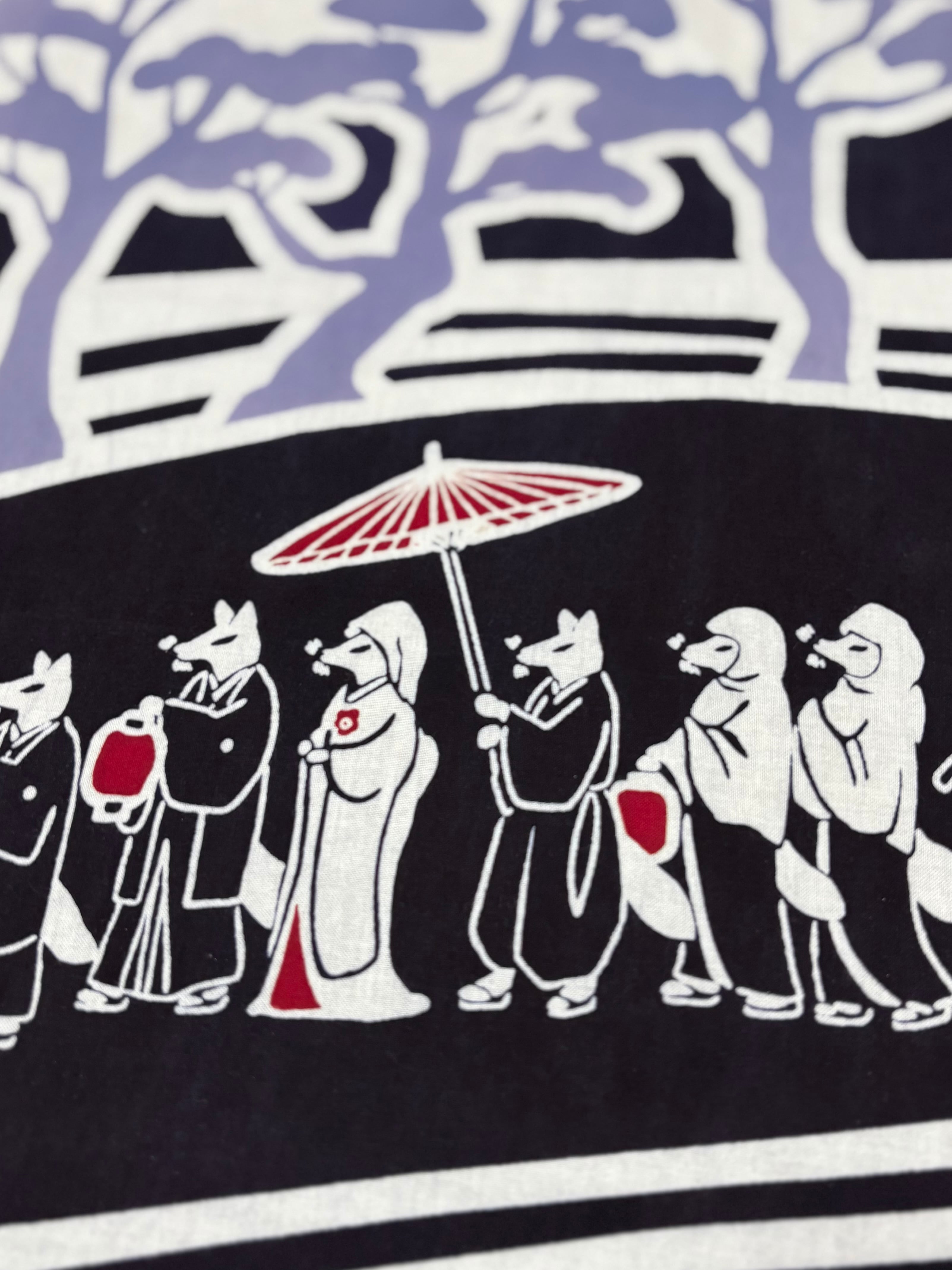 注染手拭い「狐の嫁入り」濃紺 | 染工房ユキヤオンラインショップ