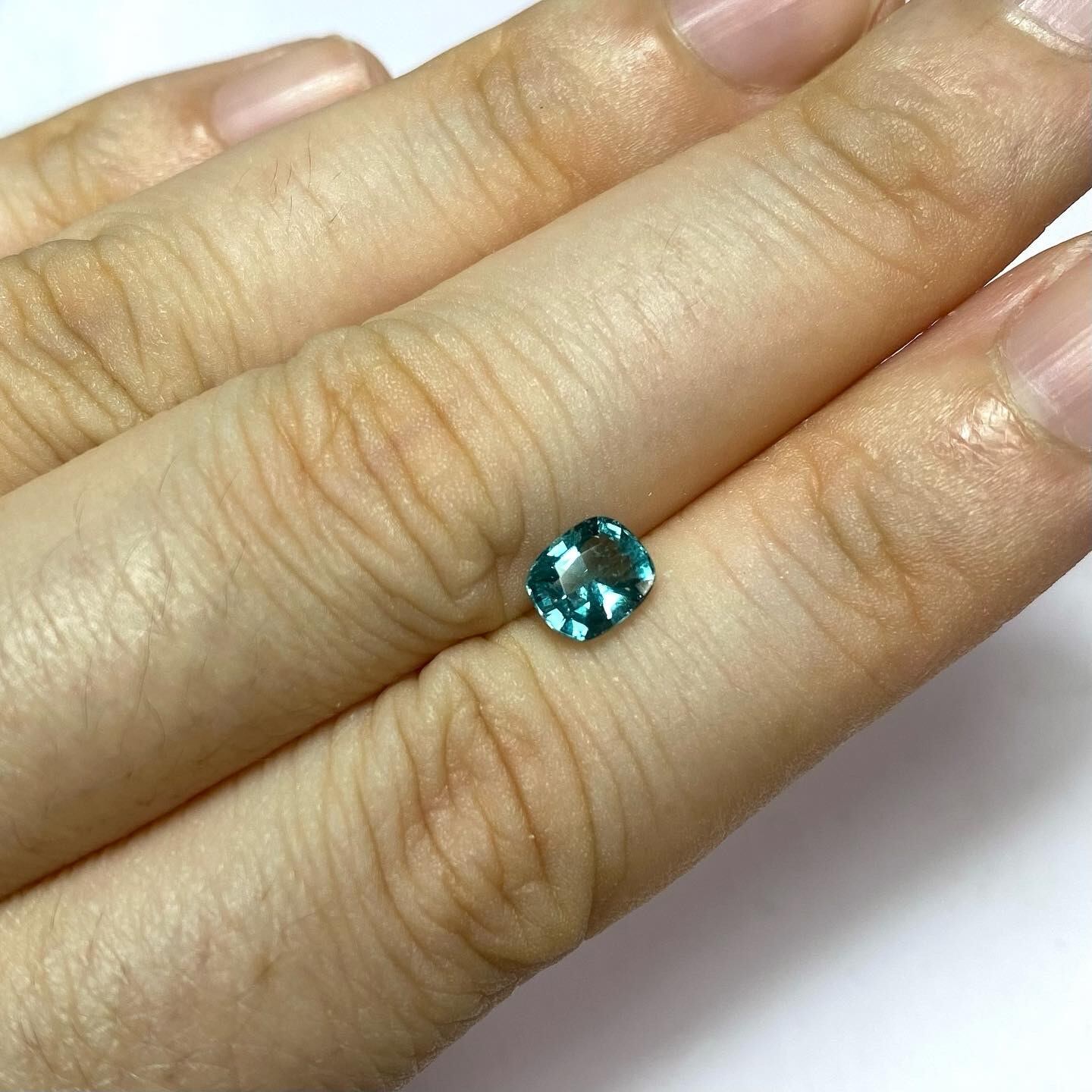 ちょっと潜った海の色 ラグーンカラートルマリン3