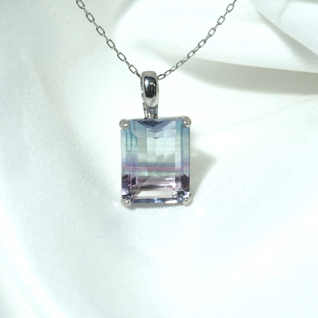 フローライト 4.13ct ネックレス pt900