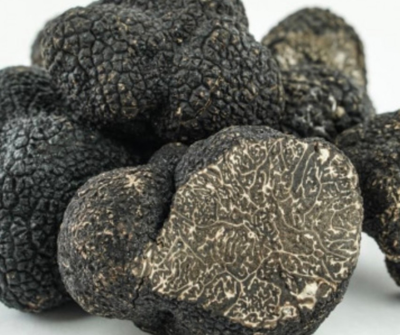 新商品 到着日4月11日(土) 『期間限定』黒トリュフチーズケーキ抽選申込 画像2