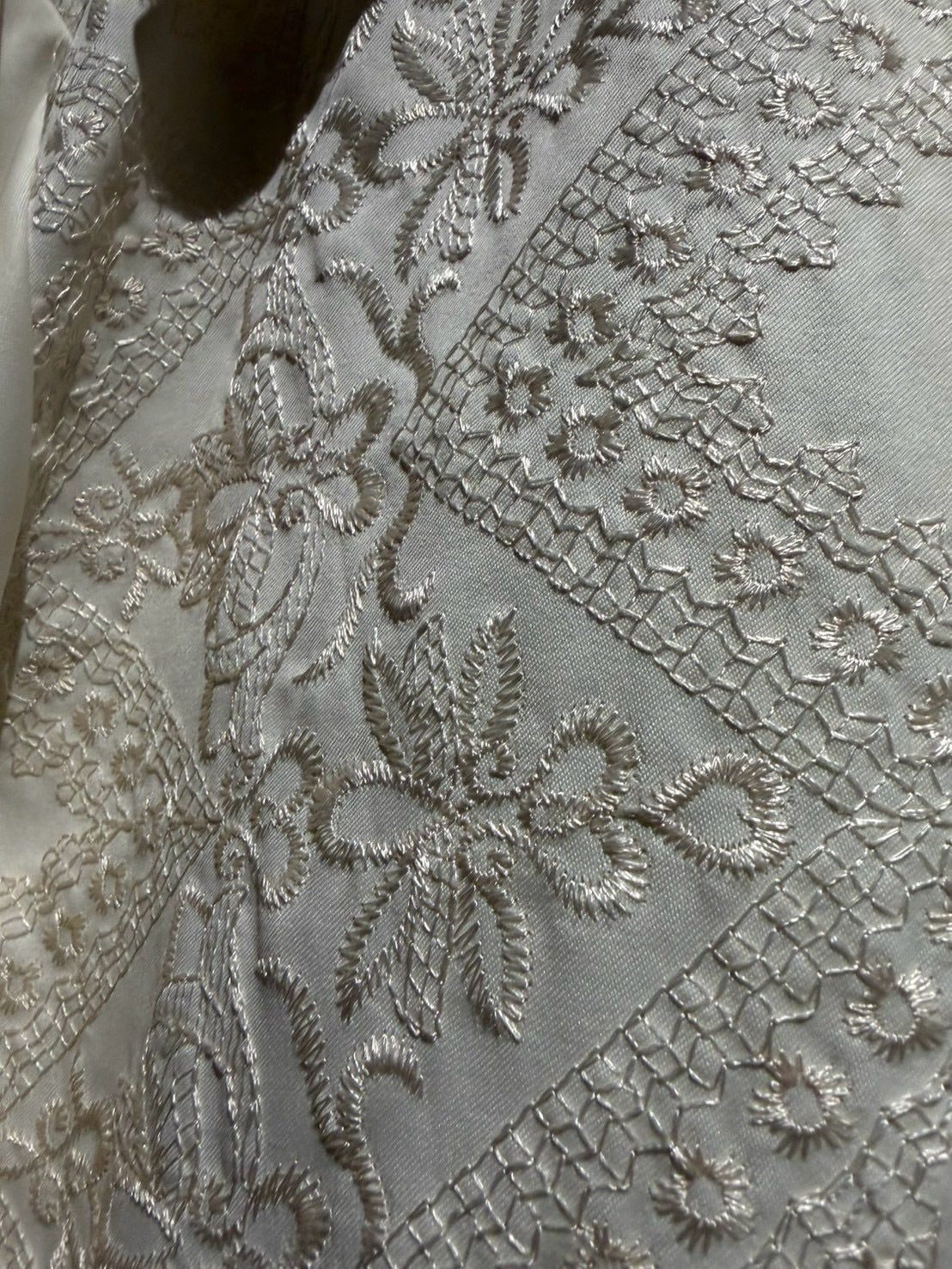 a.k.a.C.a.k.a vintage】70's Flower Embroidery Vintage L/S Open