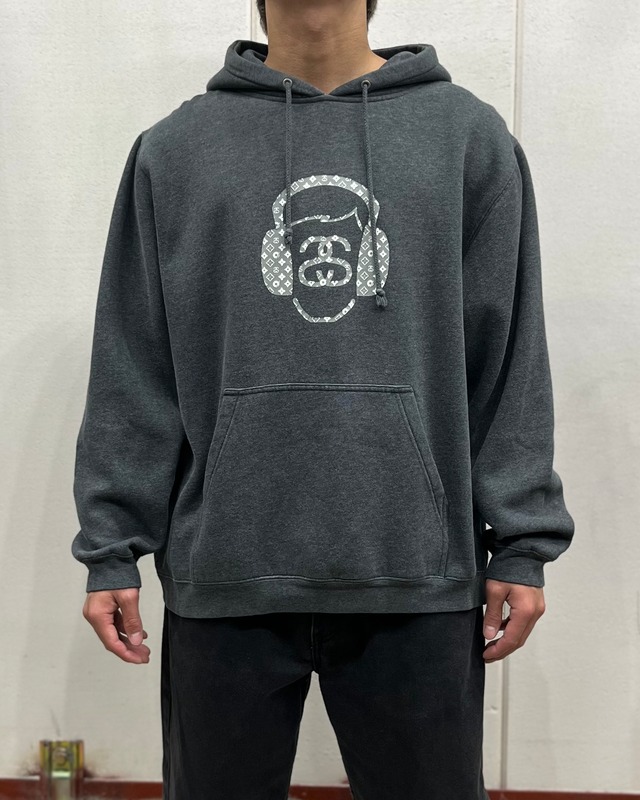 00’s old stussy Monogram Design Hoodie 【下北沢店】