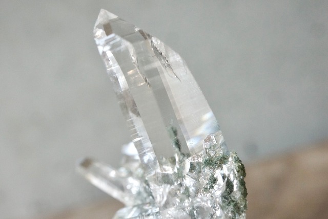 マニハール産クォーツ/クローライト/ルチル　Quartz / Chlorite /Rutile