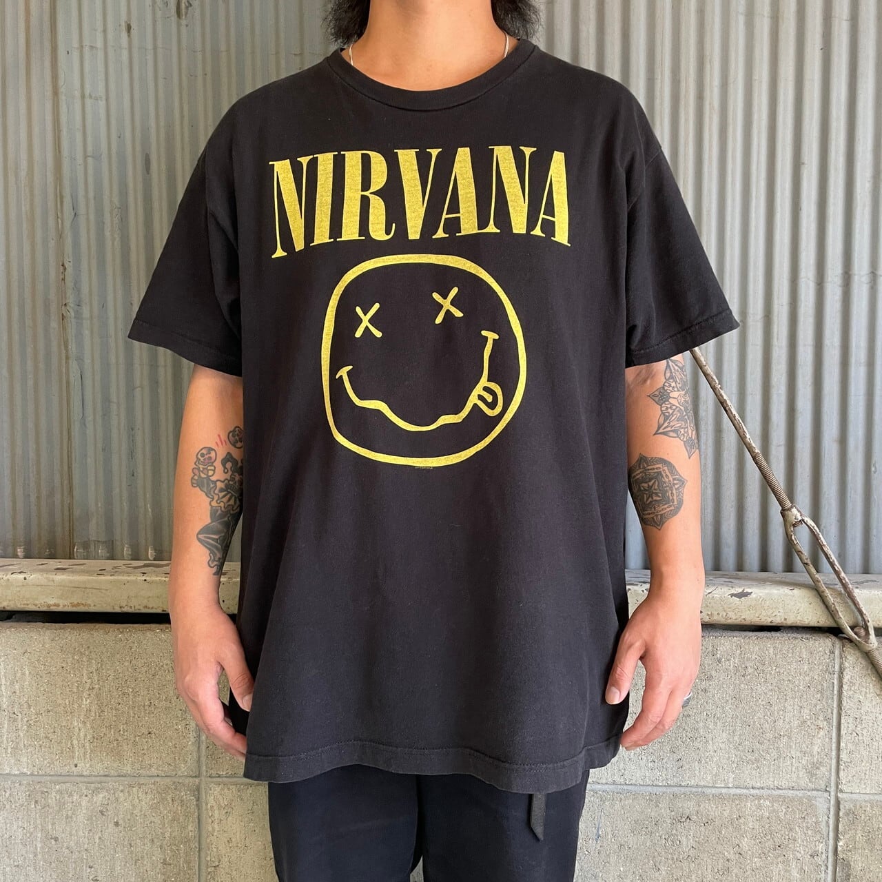 NIRVANA ニルヴァーナ スマイル バンドTシャツ プリントTシャツ メンズ  