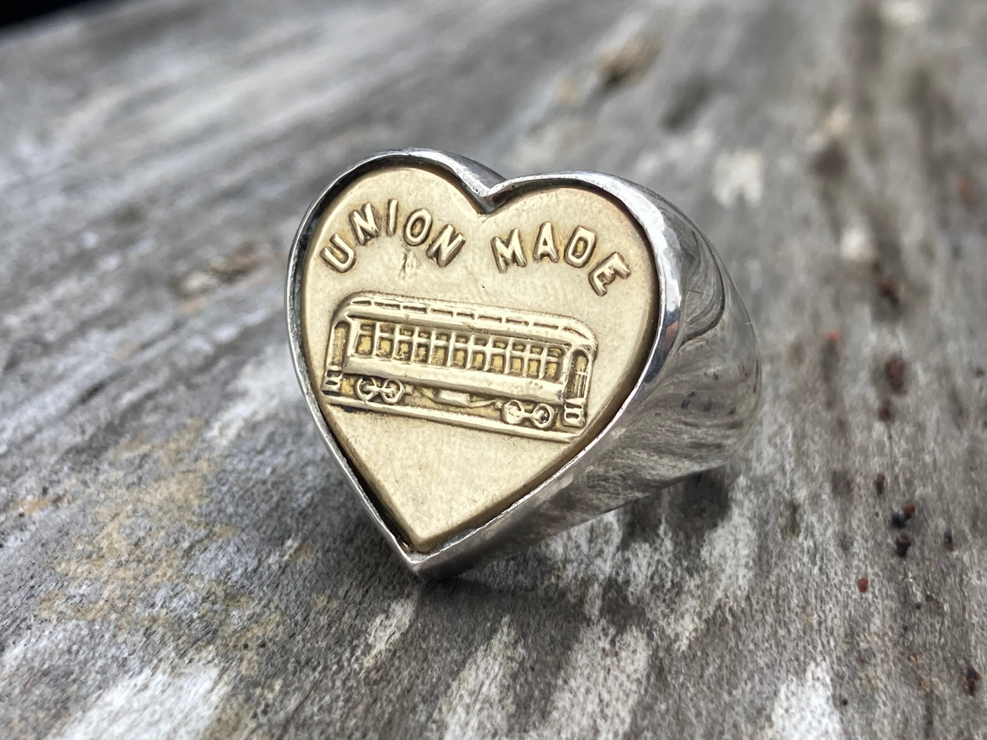 Carhartt heart change button silver ring | CEREAL powered by BASE