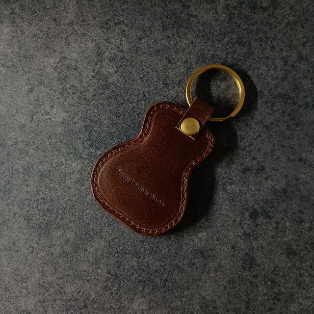 Guitar Key Ring 000/OM (Buttero Leather)