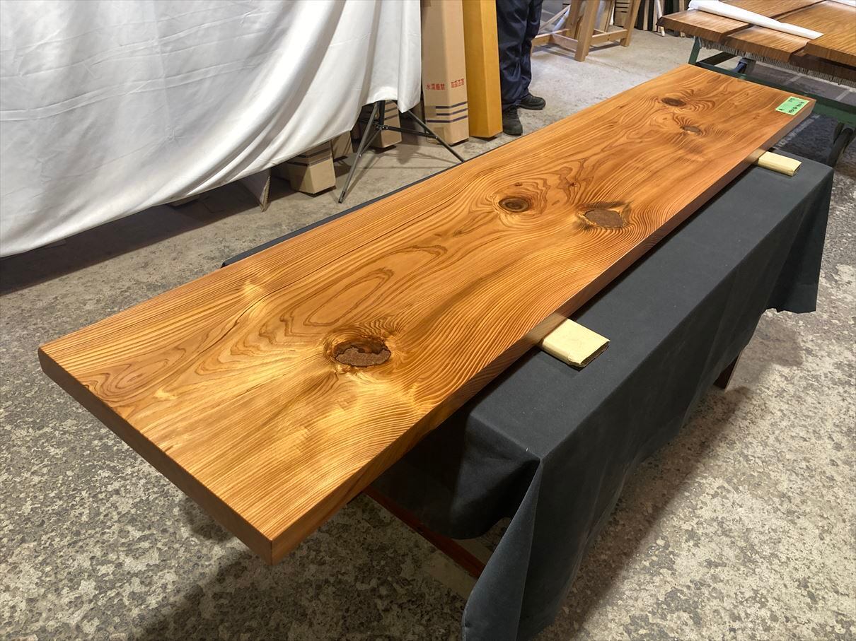 ラストの一枚　秋田杉　一枚板　無垢材　無節　DIY　ハンドメイド 天然秋田杉一枚板無垢材無節DIYハンドメイド8枚セット