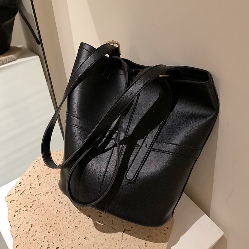 オータムウィンタースタンダードショルダーバッグ レトロ 秋物 冬物 トートバッグ 手作りハンドバック89582708786