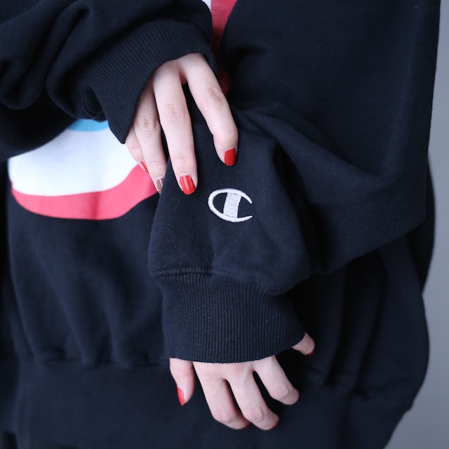 "Champion" TikTok printed XXL super over silhouette sweat