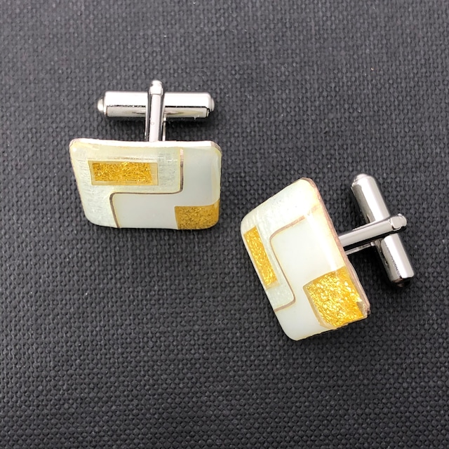 カフス　純銀銀彩  金箔スクエアデザイン 七宝装身具