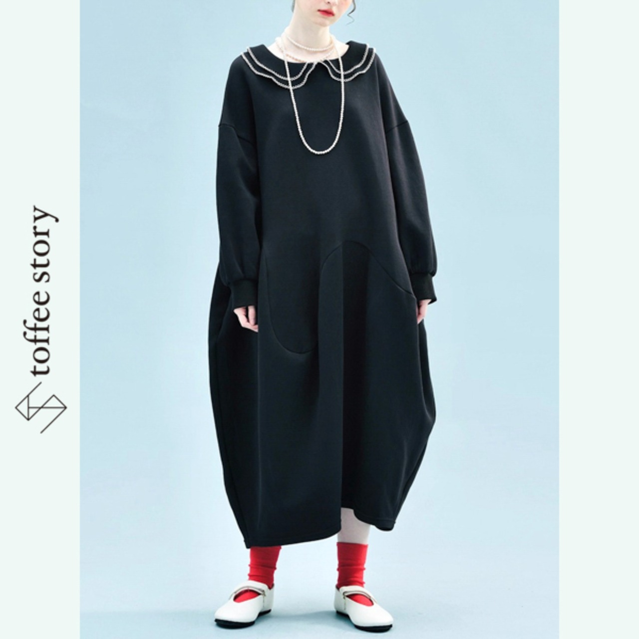 波のリズムをまとうブラックワンピース《i0777》