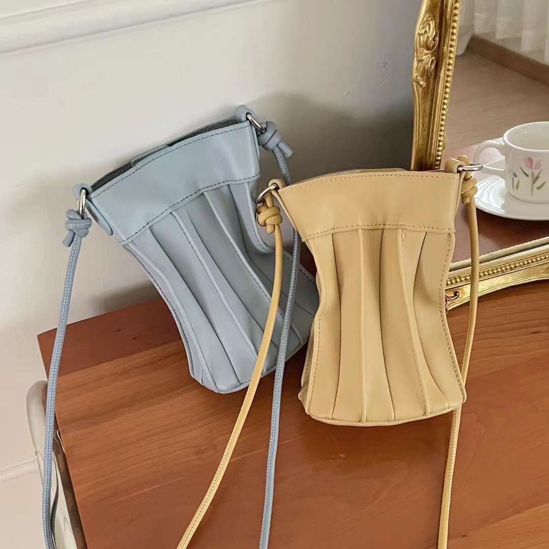 プリーツ ミニショルダーバッグ AS105-99016