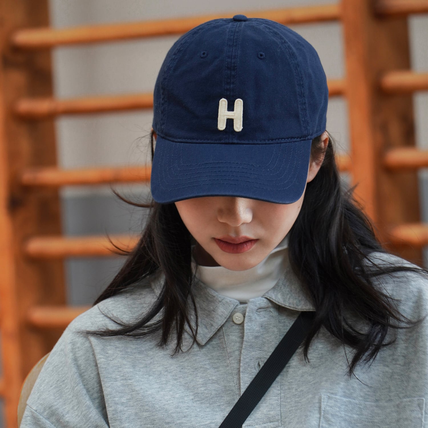 女の子の刺繍ボウタイハット調整可能な春野球帽子韓国の太陽の 女の子の刺繍ボウタイハット調整可能な春野球帽子韓国の太陽の