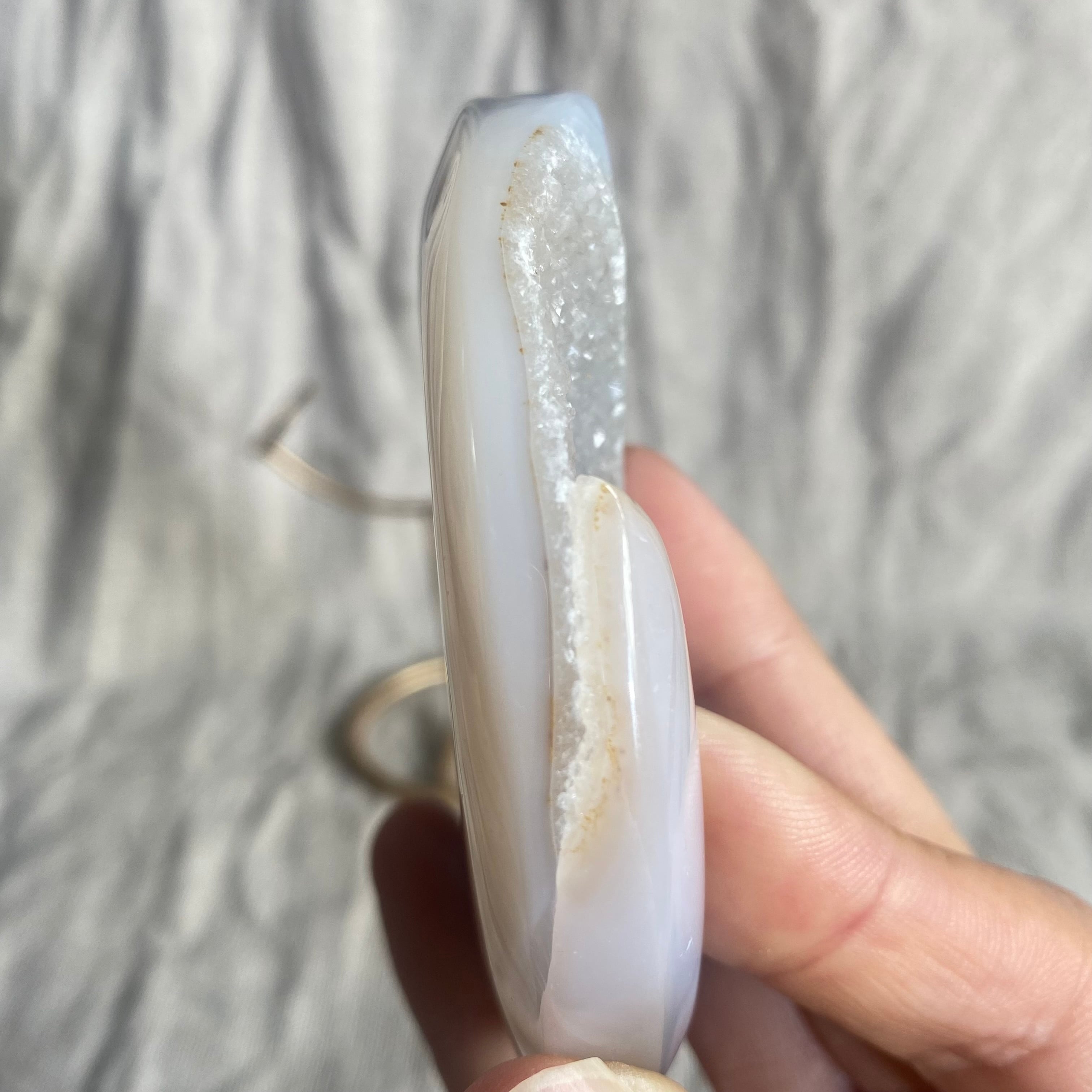 アゲート】 ドゥルージームーン シェイプ スタンド付き