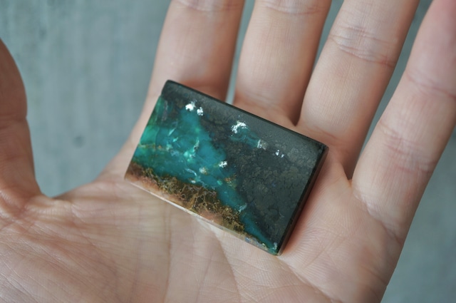 インドネシア産ブルーペトリファイドウッド Blue Opalized Petrified Wood 1974