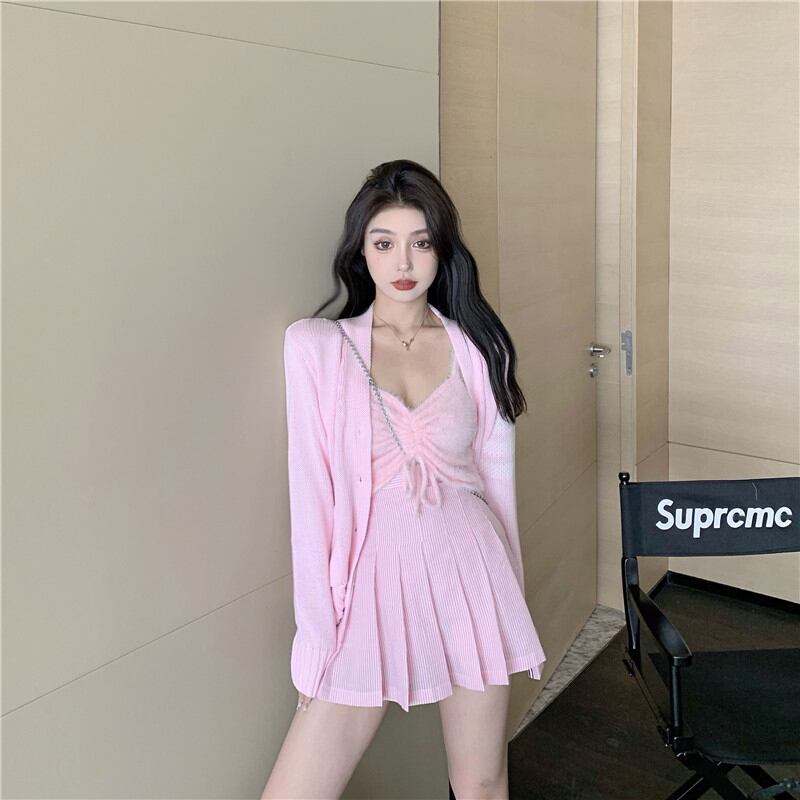 ピンクのルーズ長袖ニットセータートップレディース2020年秋新作優しい風セーターカーディガンジャケット ブラックストロベリース10908002880