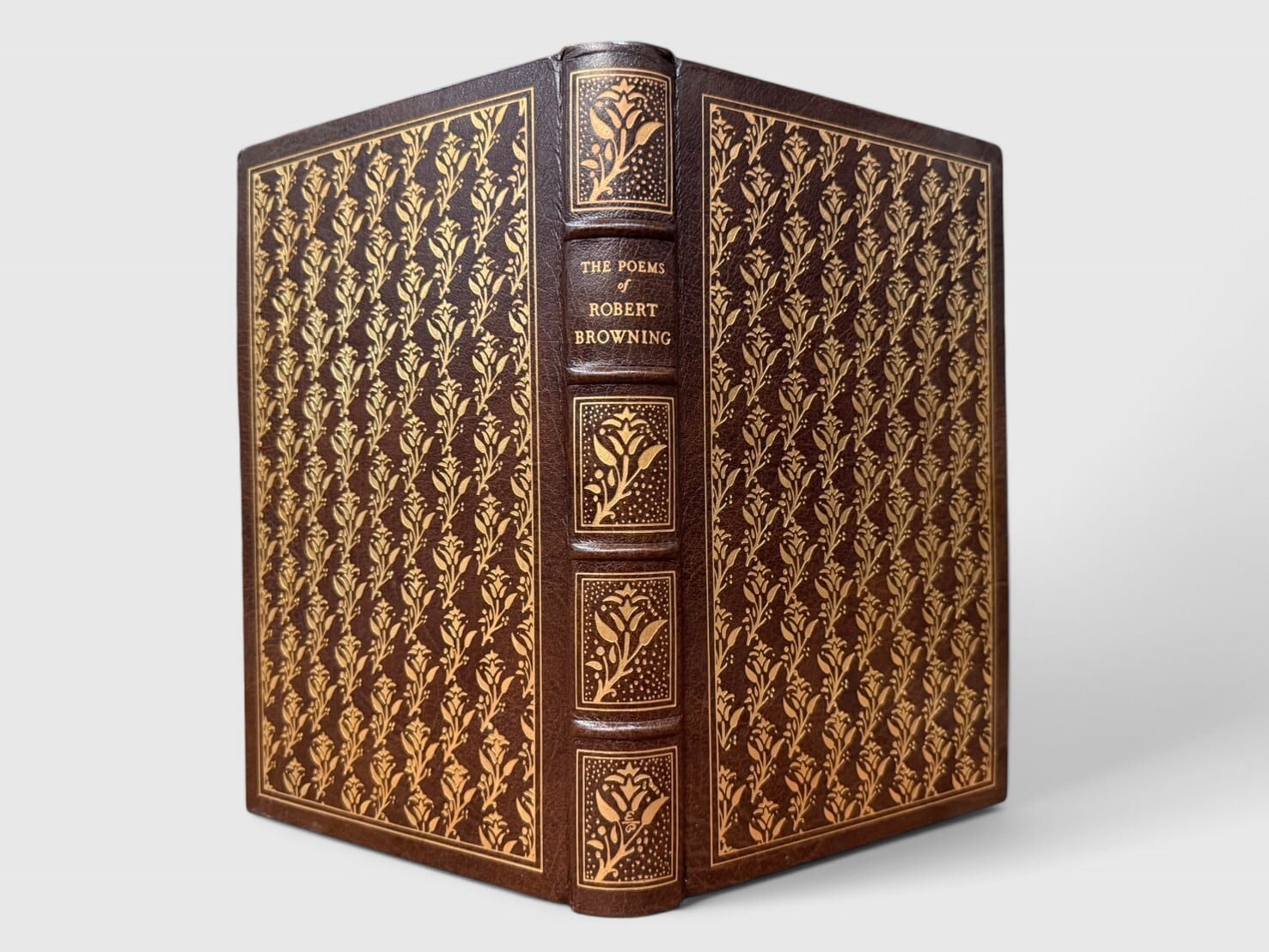 【SL649】【THE EASTON PRESS】The Poems of Robert Browning selected ,edited & introduced by C.Day Lewis Illustrated with wood engravings by Petter Reddick(Collector's Edition)(1979)/ Robert Browning
