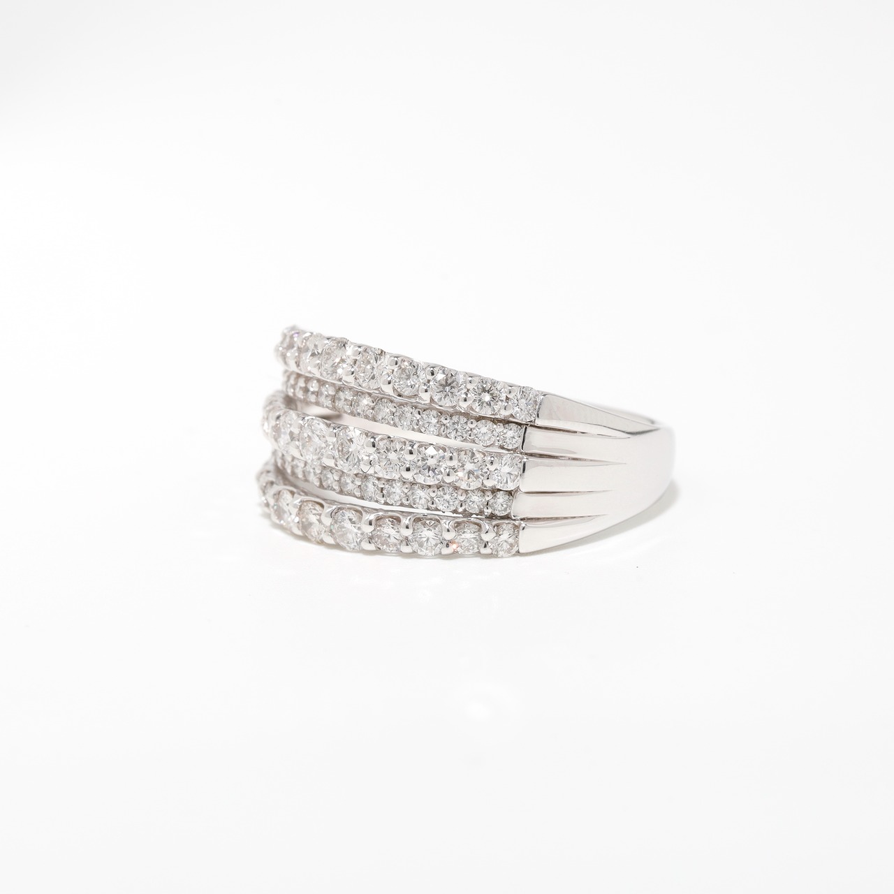 ダイヤモンド デザイン リング pt900 / 1.500ct