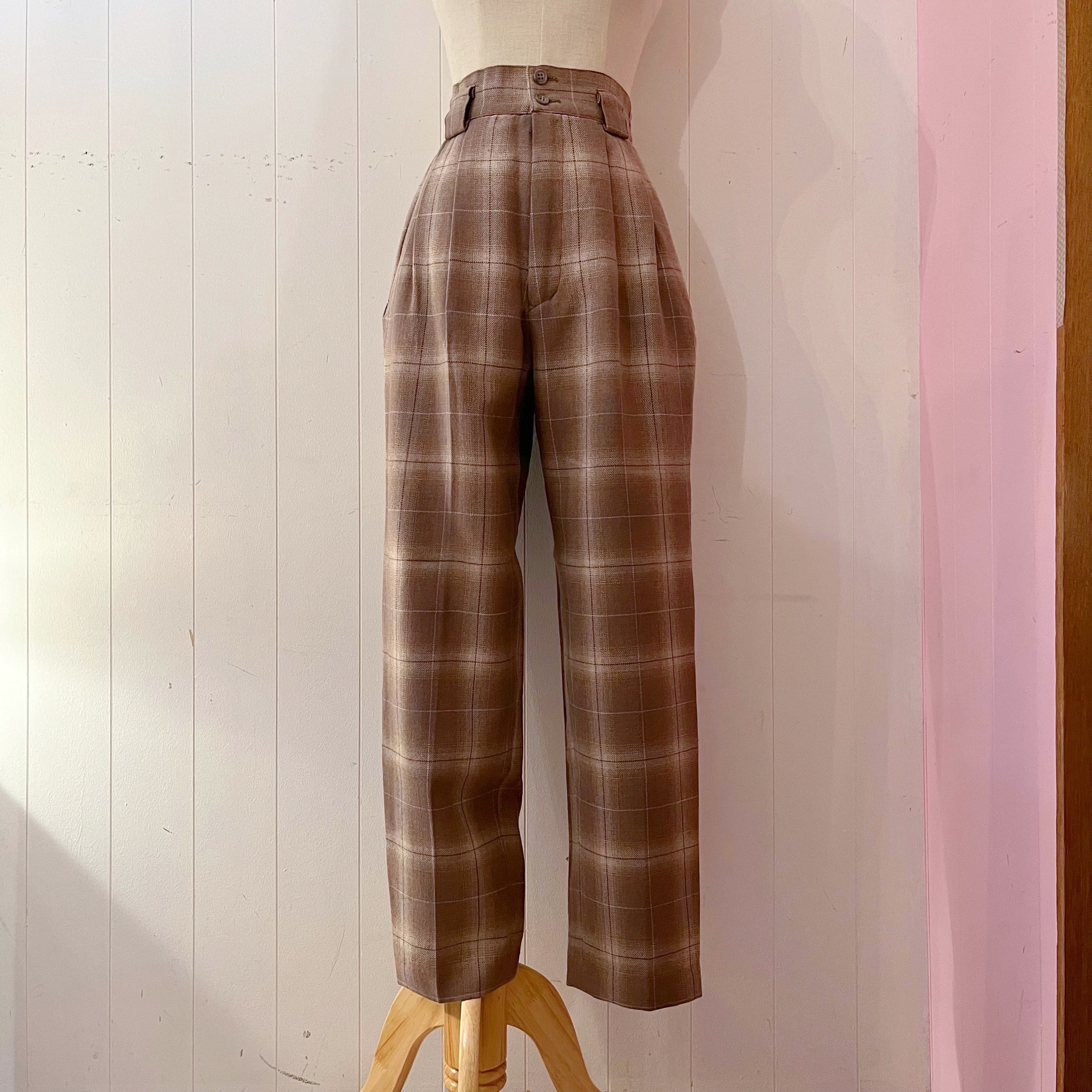 pale brown check tuck pants