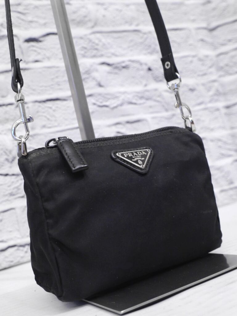良品 PRADA プラダ テスート ナイロン ショルダーバッグ 三角ロゴ 斜め