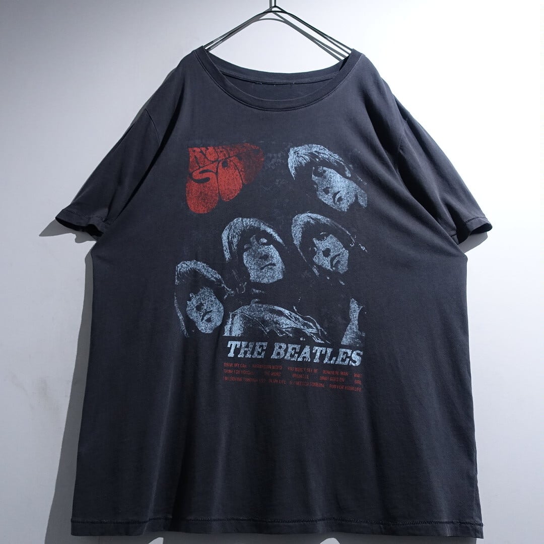 "THE BEATLES" Charcoal Gray Print Design Band T-Shirt