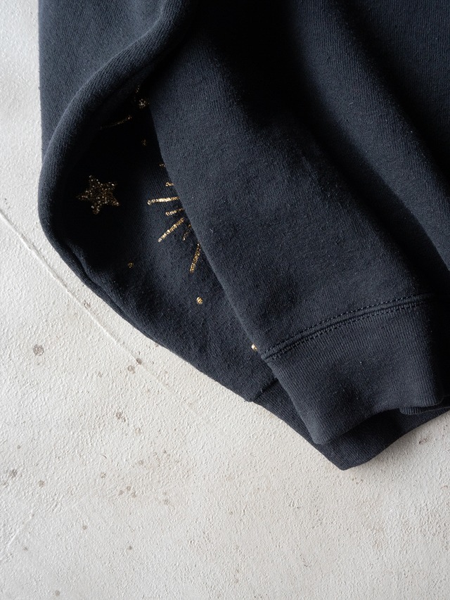 unknown '90s vintage "FRUIT OF THE LOOM"body decorated sweat