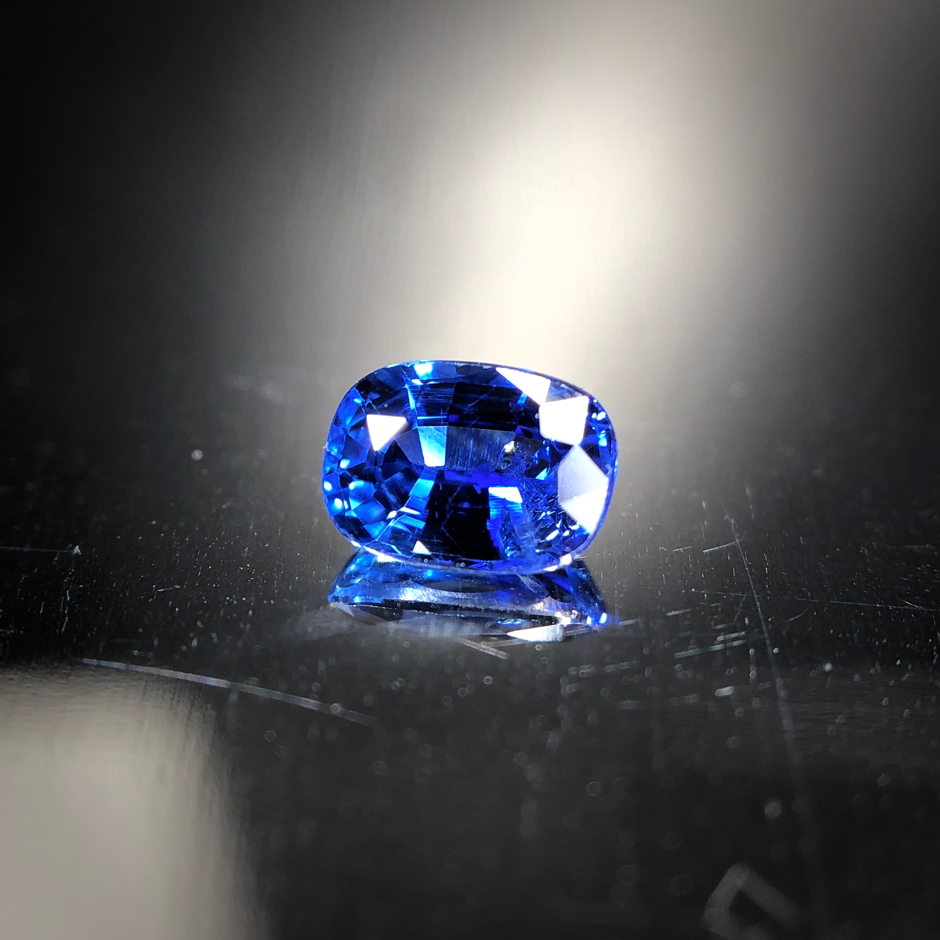 繊細なブルーの輝き 0 52ct 天然 ブルー サファイア Frederick S Gems Jewelry