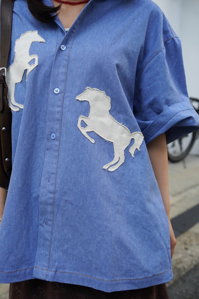 DALA APPLIQUÉ BOXY SHIRT