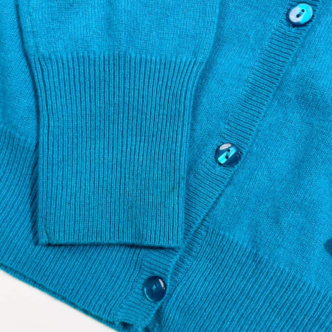 カシミヤ100% JR Takashimaya タカシマヤ Vネック ニット カーディガン M/ブルー系 レディース