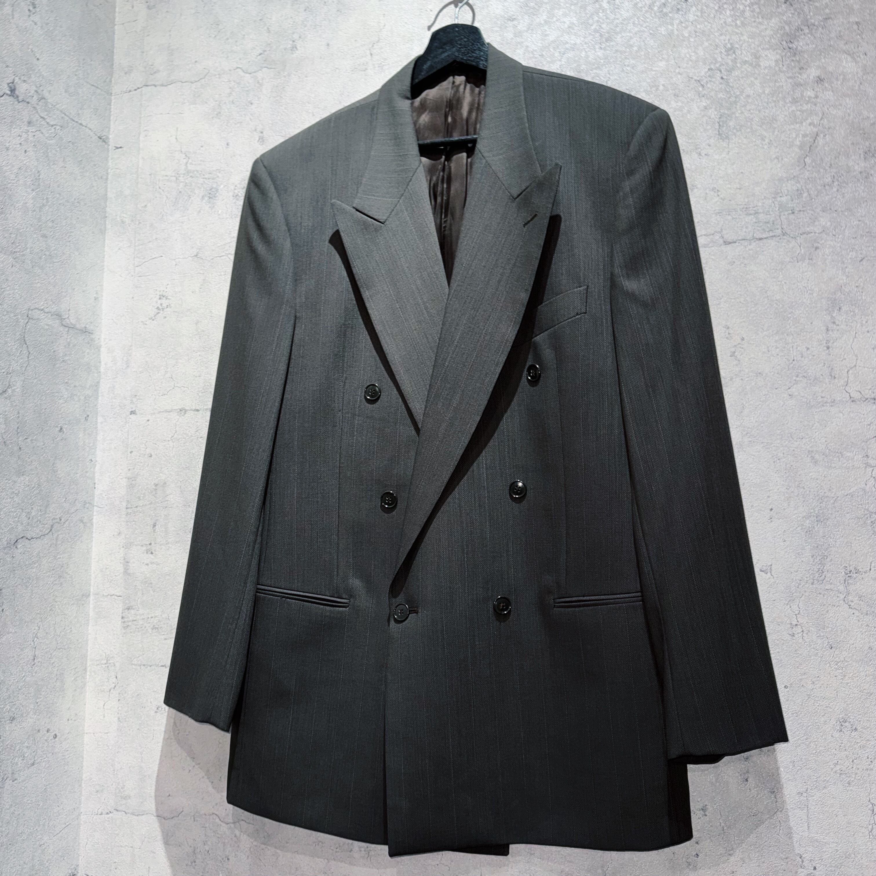 Special“MANI by GIORGIO ARMANI”six botão double breasted stripe