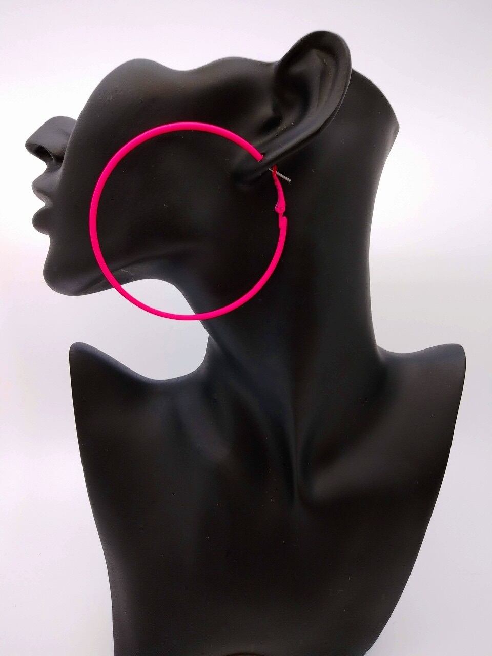 フープピアス ネオンピンク 蛍光 ネオンカラー ダンス イベント フェス クラブ 目立つ 派手 発表会
