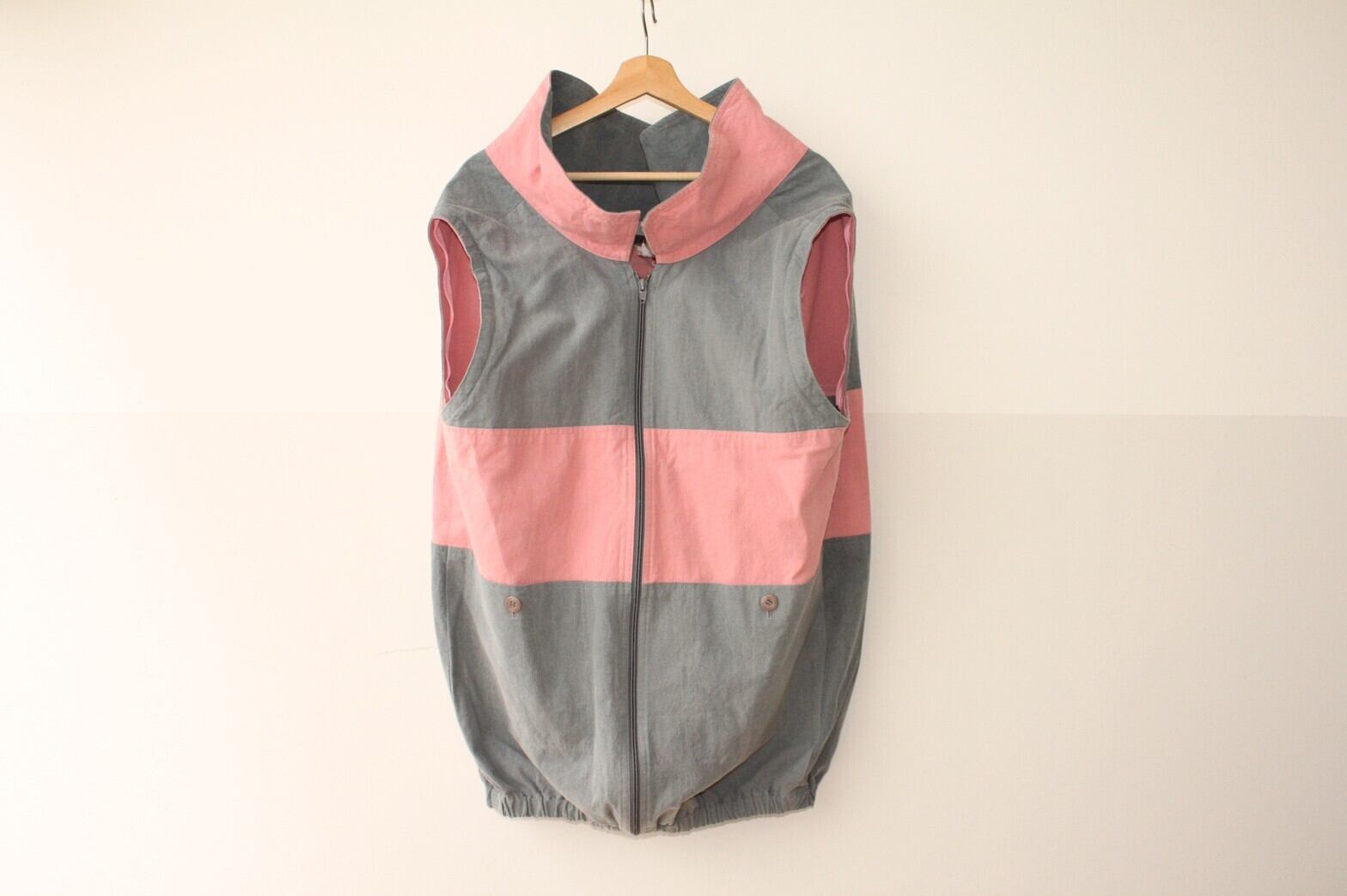 80s design vest