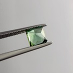 グリーントルマリン ラディアントカット 5.7x5.7x4.2mm, 0.97ct, ナミビア産