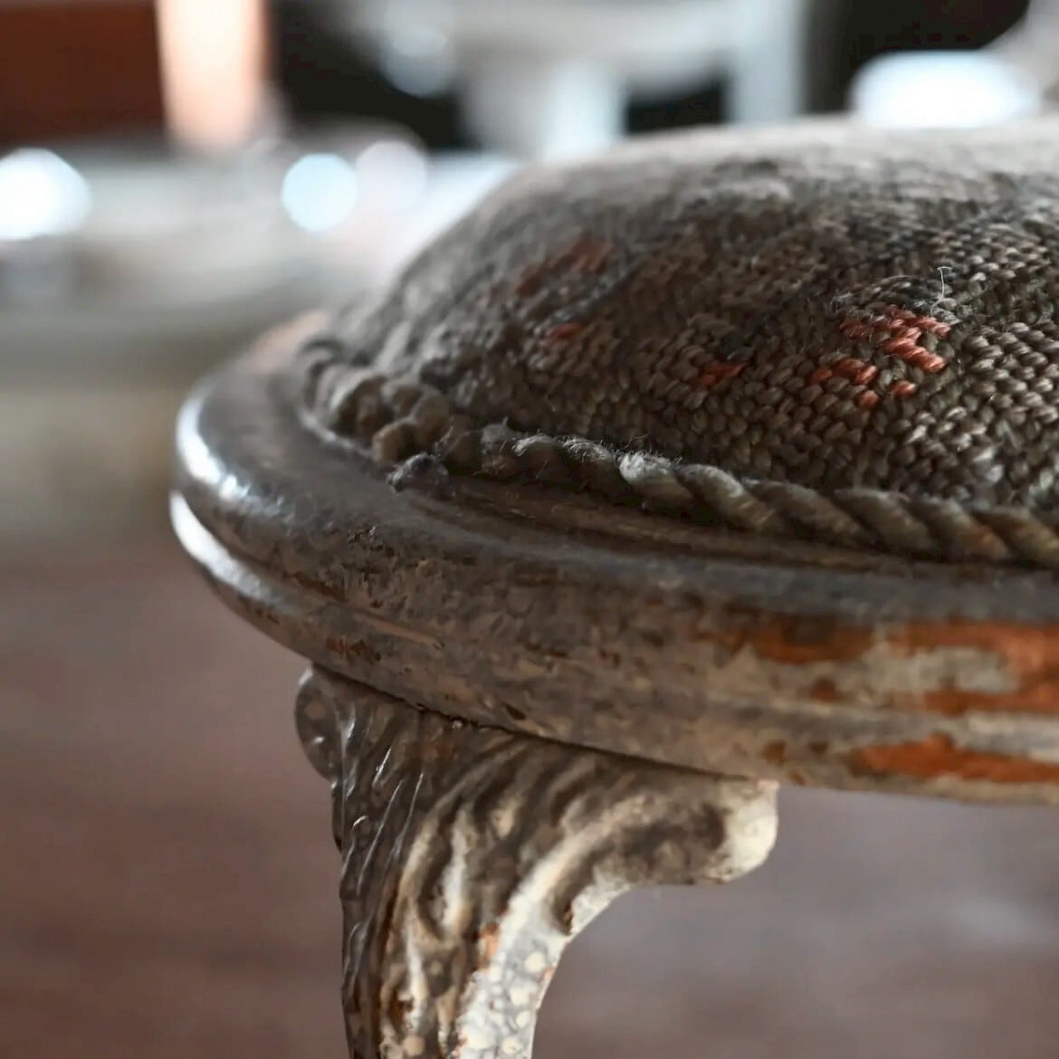 Foot Stool / フットス ツール〈 オットマン・ディスプレイ・店舗什器
