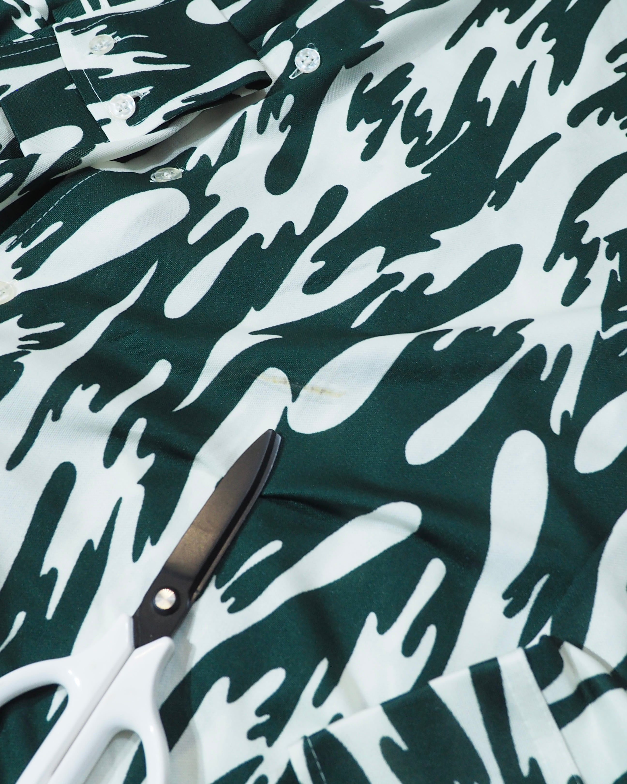 1970s " Sears " Abstract Pattern vintage Drape loose shirt