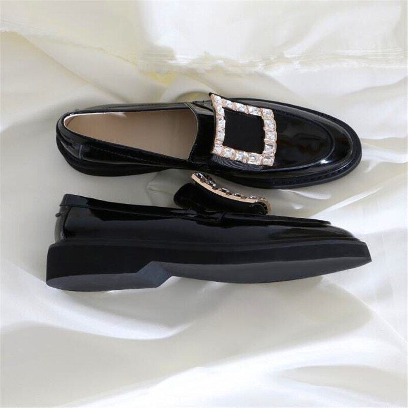 【新作】【送料無料】 黒革の靴マルキャリアオフィスシューズワークバックルストラップラインストーンの装飾ローシューズ光沢のある革の靴wom ブラック レザー 会社 学校 通勤や通学にも 10b346962715610