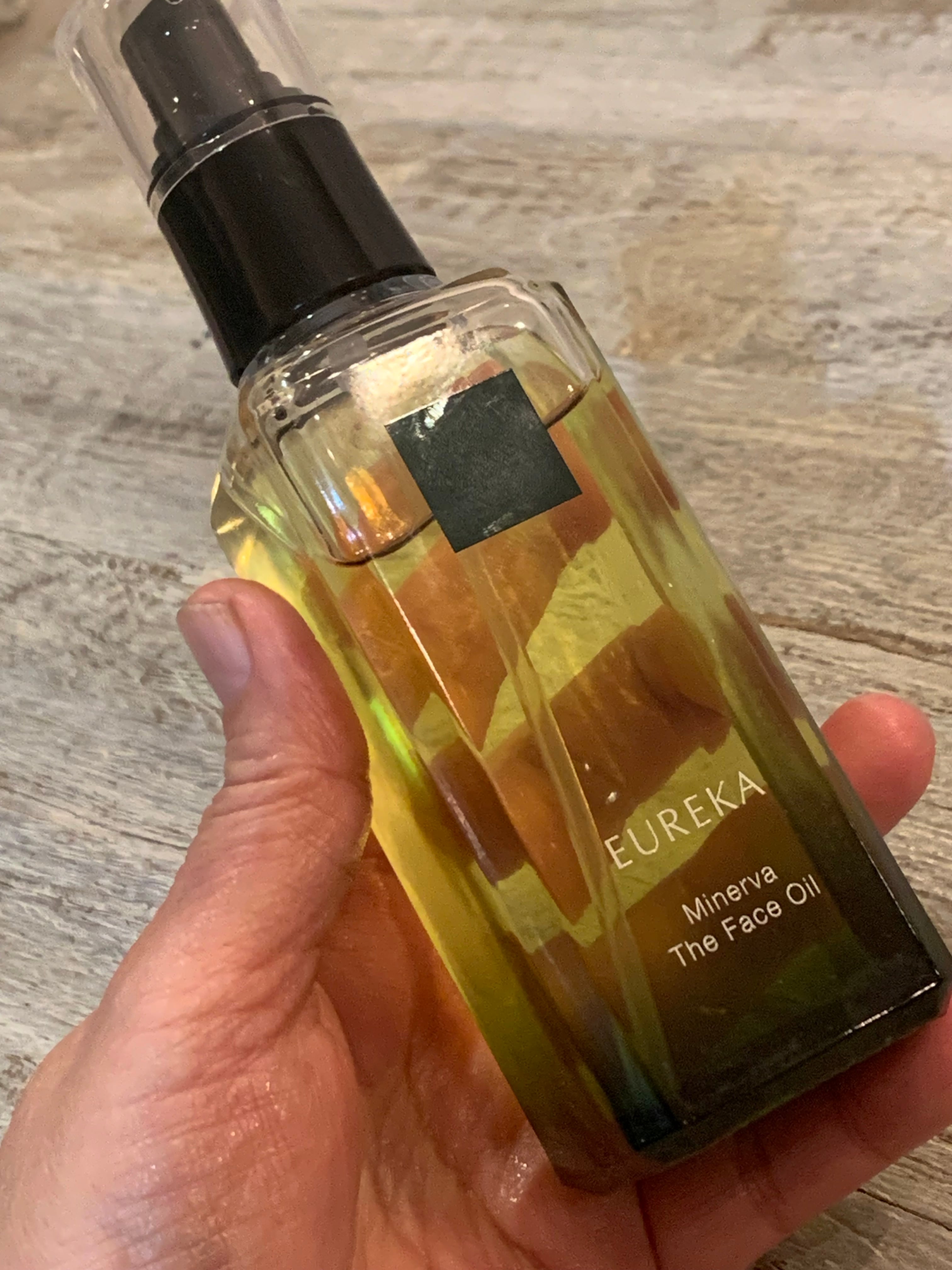 EUREKAミネルヴァ ザ フェイスオイル | suseri organic