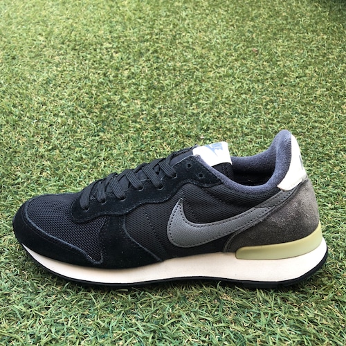 NIKE INTERNATIONALIST ナイキ インターナショナリスト HC267
