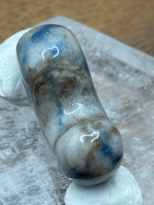 糸魚川翡翠　〜勾玉〜　入りコン沢　青茶・画像12
