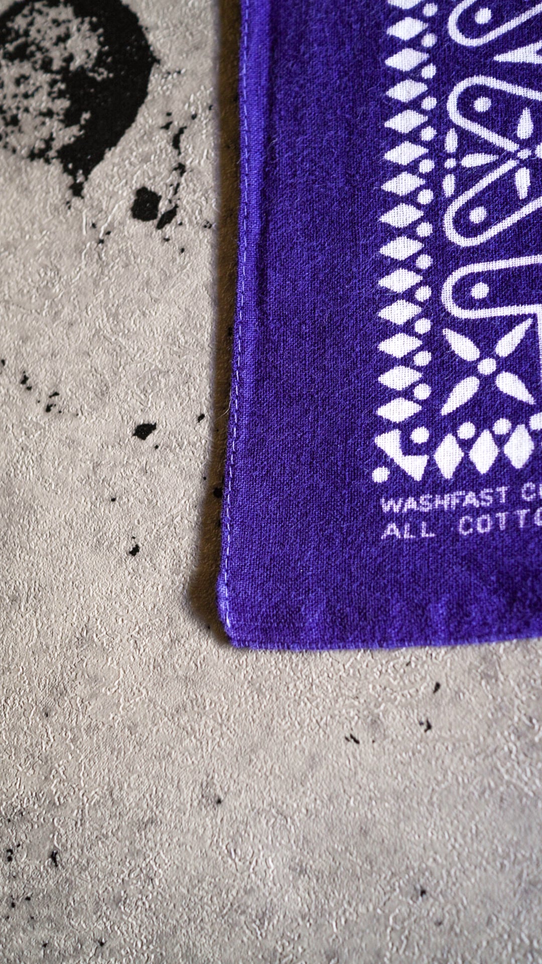 ヴィンテージ　バンダナ　クロス柄　デッドストック 1960s】WAMCRAFT ワムクラフト クロス柄 バンダナ《RN14193 WASHFAST