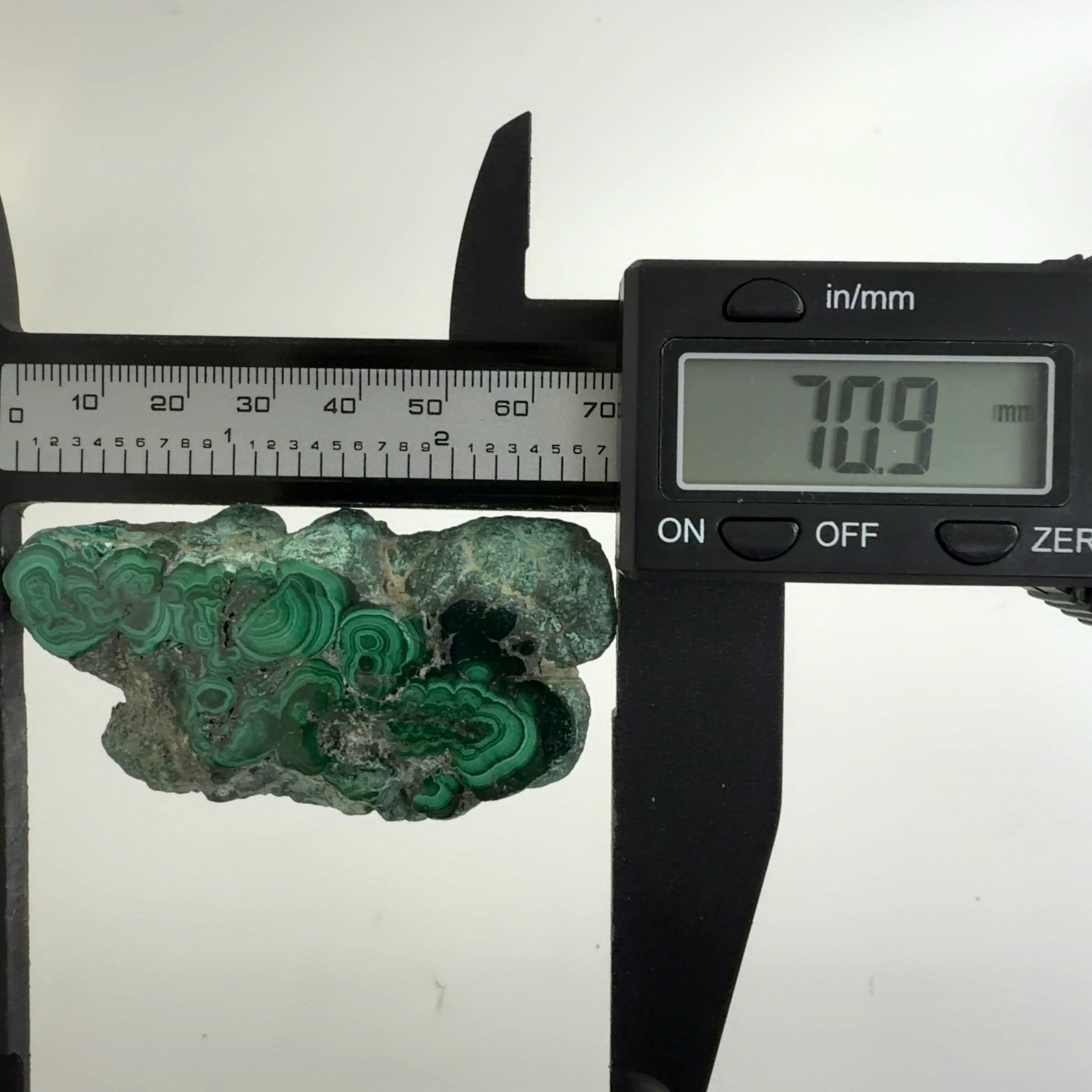 ⭐マラカイト（孔雀石） | クリスタル・ワールド御徒町店